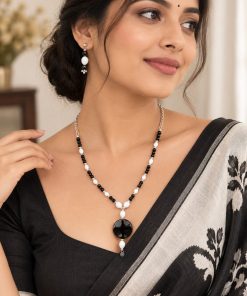 Handmade Black Spinel, Black Onyx & Freshwater Pearl Necklace – 50 cm